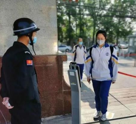 佛山禅城区八小时白班保安招聘？